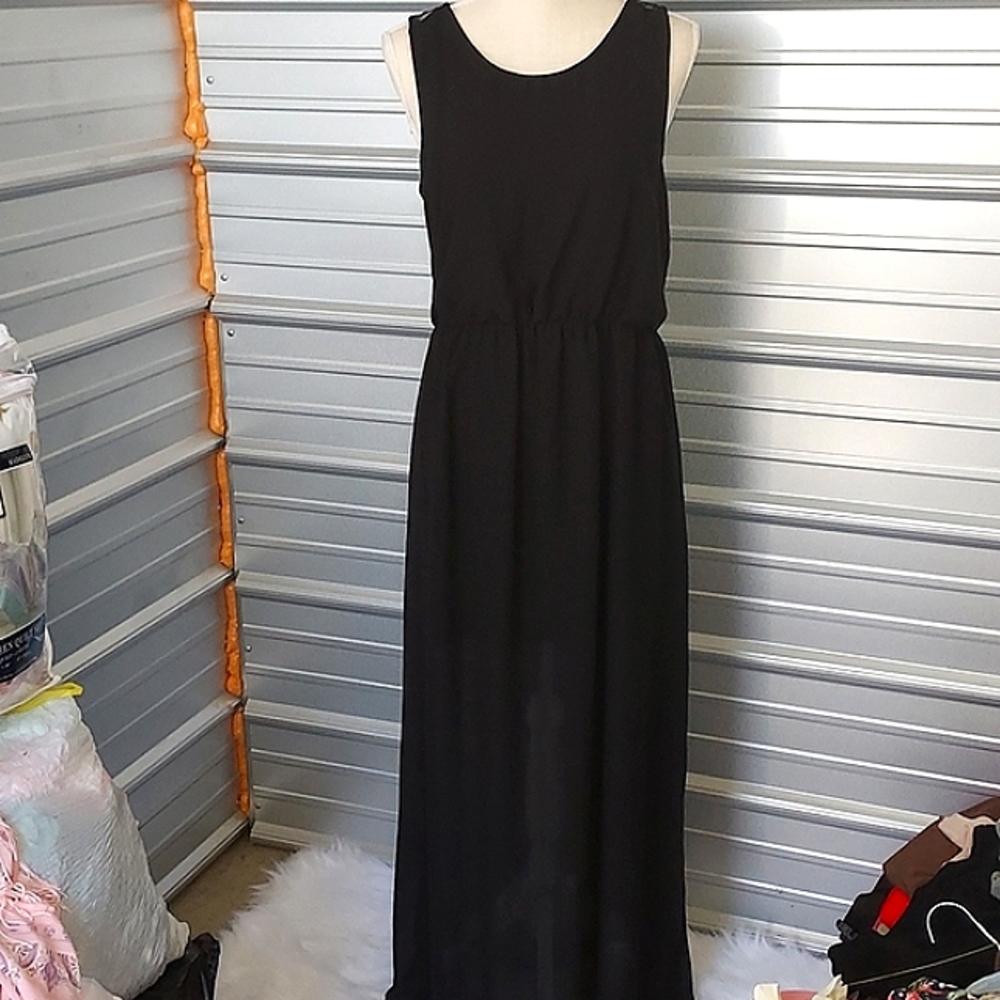 ‼️🆕 NWT 🆕‼️ BLACK SHEER & LACE MAXI DRESS ‼️🖤